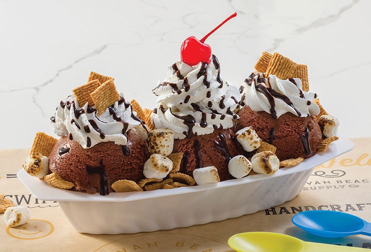 Sylvan Beach Supply Co. Boat Rentals on Oneida Lake